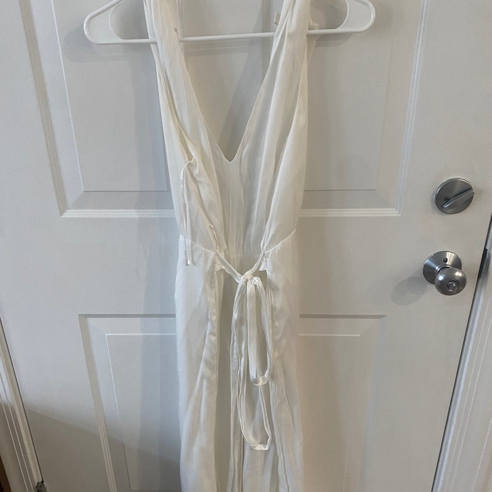 While wide leg jumpsuit - Picture 3 of 6
